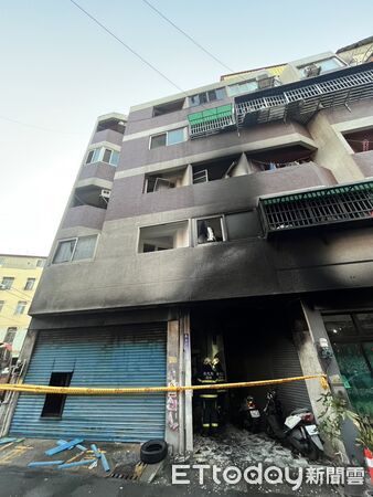 ▲▼彰化市凌晨火警 。(圖/記者唐詠絮翻攝)