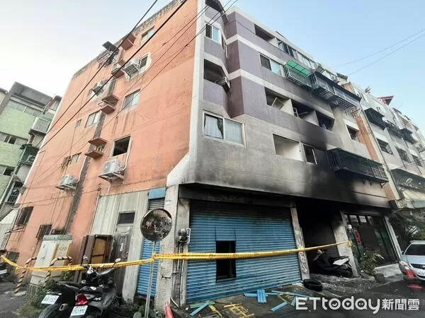 ▲▼彰化市凌晨火警 。(圖/記者唐詠絮翻攝)