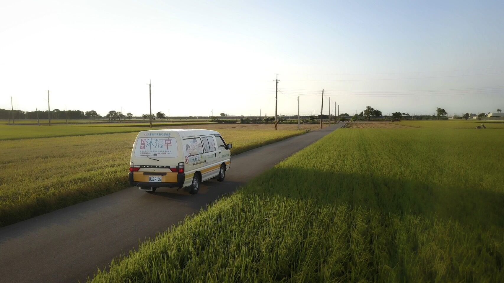 ▲▼ 中華天主教聖母基金會行動載具。(圖/中華天主教聖母基金會提供)