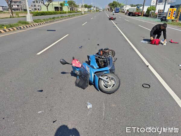 ▲▼台南善化台1線車禍。(圖/民眾提供)