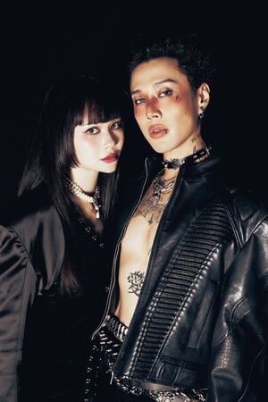 ▲▼Marz23和愛妻共同出演MV。(圖/華納音樂提供)