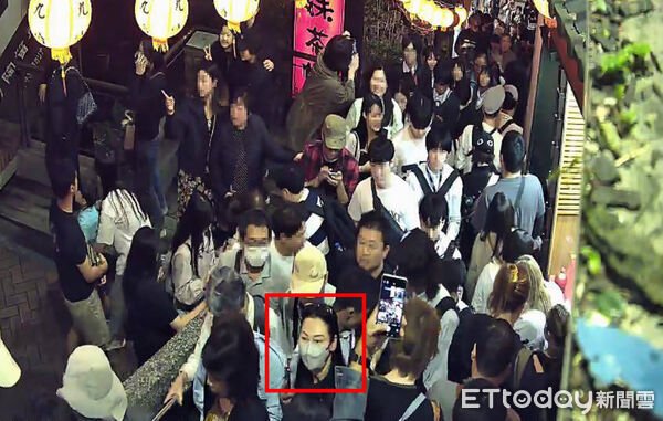 ▲2蒙古女來台潛伏九份當扒手。(圖/記者郭世賢翻攝)