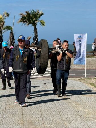 ▲敏盛醫療體系50週年響應ESG淨灘護海洋