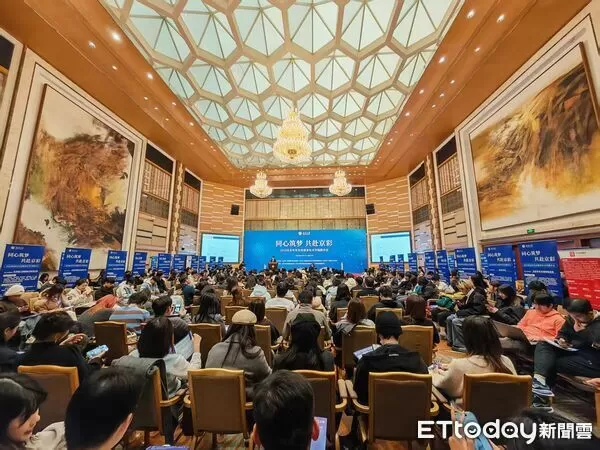 ▲▼ 2025年北京台青、台生就業實習專場推介會於16日在北京英傑大學交流中心舉行,吸引300多名在京台生、台青到場,規模創新高 。(圖/記者任以芳攝)