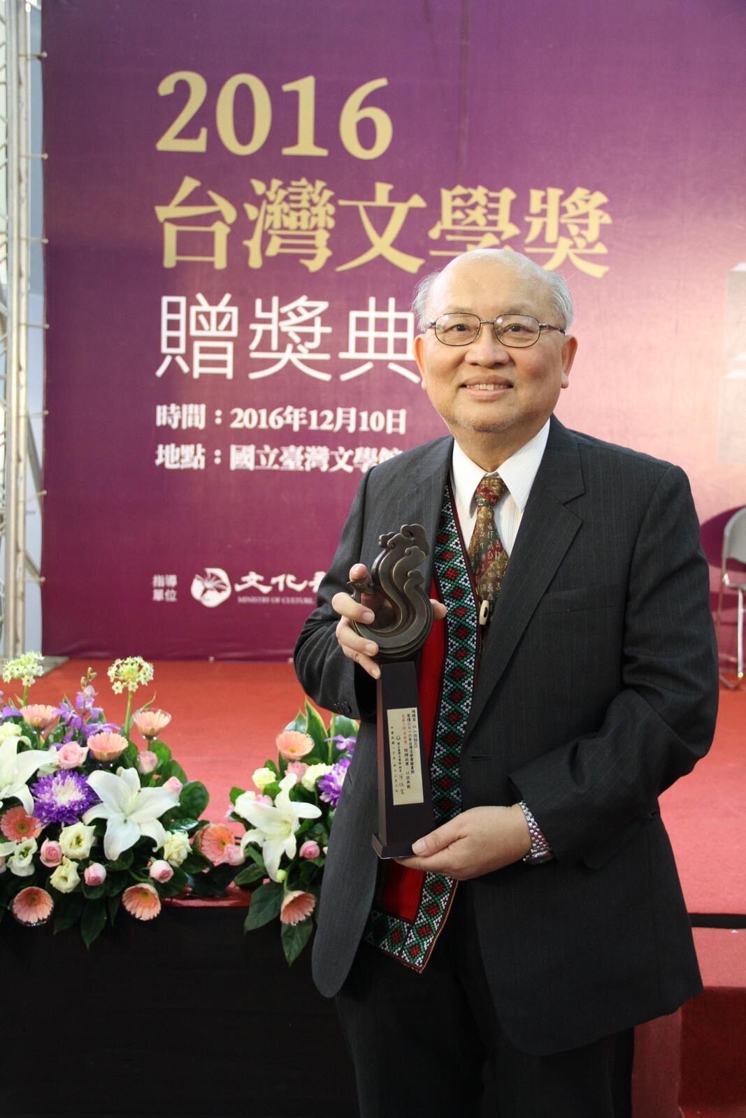 ▲▼醫師作家陳耀昌《傀儡花》獲得「2016台灣文學獎金典獎」。(圖/國立台灣文學館提供)