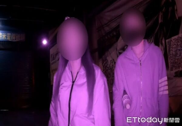 ▲邱姓男子欲與女友分手竟與友人串演被警察強行帶走戲碼,王姓女友求助警方。(圖/桃園警分局提供)