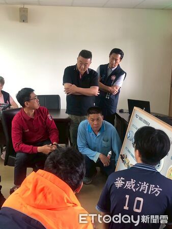 ▲第四大隊舉辦消防安檢講習,強化安檢人員實務操作與法規更新。(記者林東良翻攝,下同)