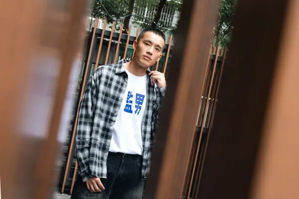 ▲《監所男子囚生記》邱以太、陳澤耀接受專訪。(圖/愛奇藝國際版、壹壹影業提供)