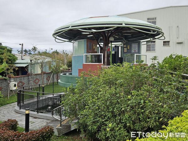 ▲中油草屯新豐站公廁獲等南投縣環境評比特優獎。(圖/記者高堂堯攝,下同)