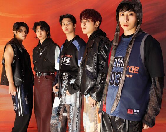 ▲▼ FEniX火力全開。(圖/華納音樂提供)