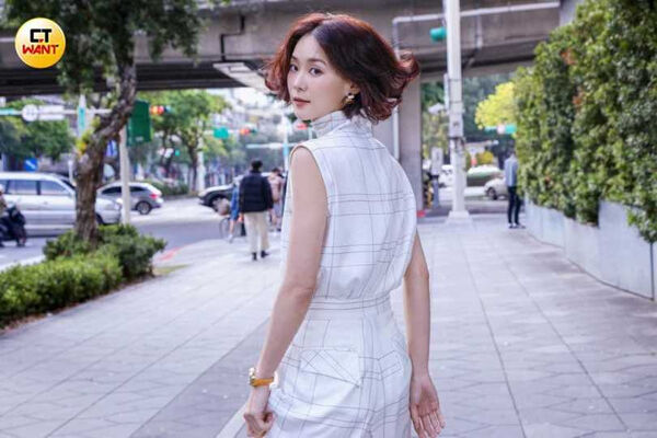 朋友變情人2/鍾瑶曾「被吳慷仁狠甩」欲哭無淚 兩個月後他被拍約會邵雨薇