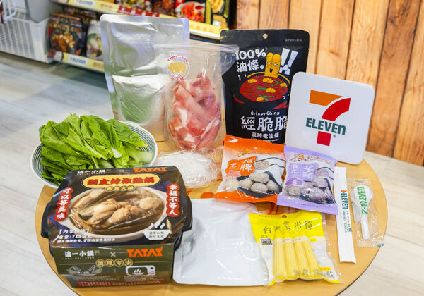 ▲▼超商搶攻降溫商機,紛紛推出保暖商品優惠。(圖/業者提供)