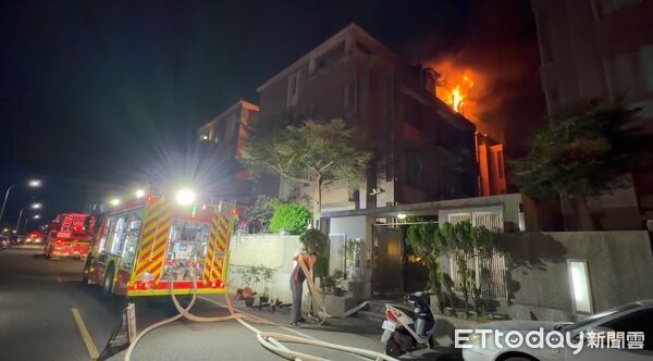 ▲▼ 雲林縣斗六市仁愛路上一棟公寓,昨日晚間發生火警 。(圖/記者游瓊華翻攝)