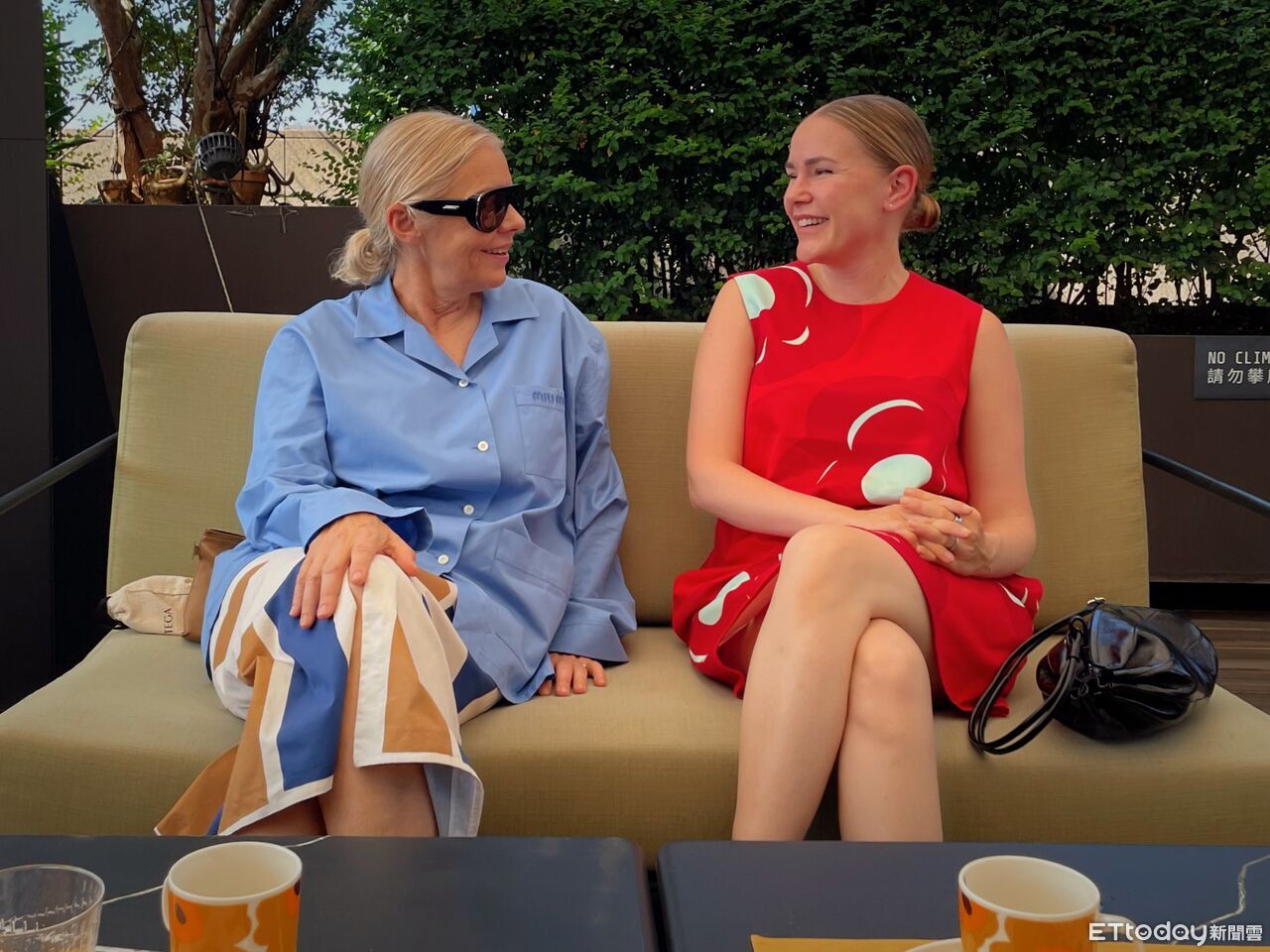 ▲Marimekko創意總監Rebekka Bay(左)與行銷總監Sanna-Kaisa Niikko日前來台。(圖 / 記者林明瑋攝)。