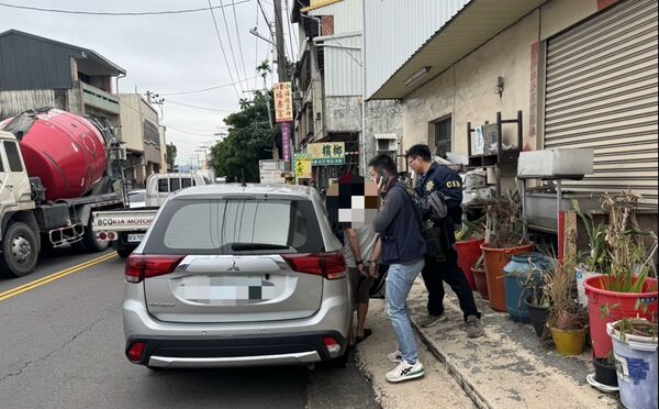 ▲彰化員林警方火速逮到肇事駕駛。(圖/警方提供)