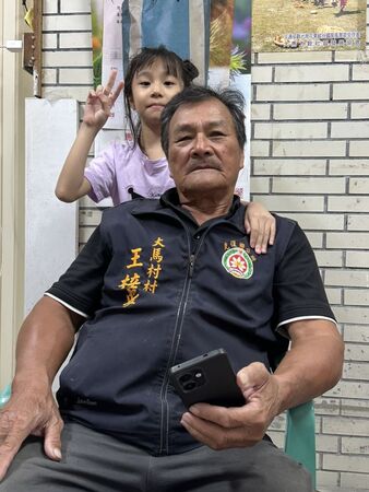 ▲▼花蓮光復鄉大馬村長王梓安病倒,3萬人集氣。(圖/翻攝王湘惠臉書)