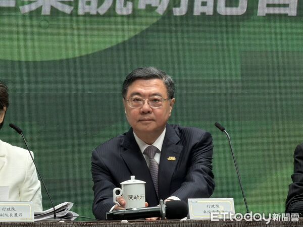 ▲行政院長卓榮泰20日拍板行政院版本的《財政收支劃分法》修正草案。(圖/記者陳家祥攝)