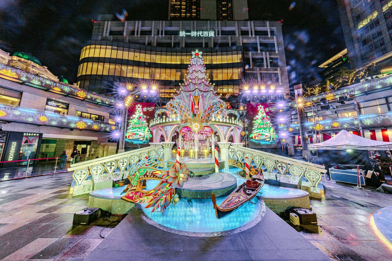 ▲新光三越信義新天地耶誕城點燈。(圖/業者提供)