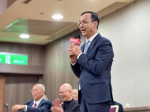 ▲許信良《天命》新書發表朱立倫曝曾為黨外助選