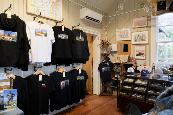 ▲▼紐西蘭最古老旅店「Cardrona Hotel卡德羅納酒店」,魔戒躍馬旅店靈感來源。(圖/部落客飛天璇提供)