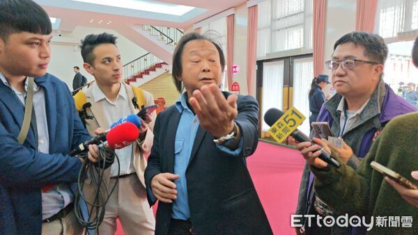 ▲▼民進黨立委王世堅受訪。(圖/記者陳煥丞攝)