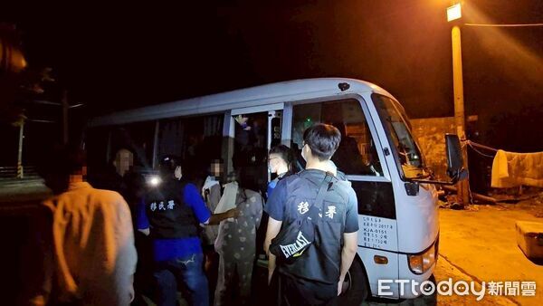 ▲移民署拂曉出擊一舉破獲泰籍非工仲介集團。(圖/記者陸運陞翻攝,下同)