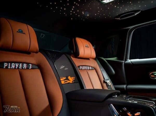 致敬 8-bit 街機文化的客製化新作 Rolls-Royce 推出 Black Badge Ghost Gamer