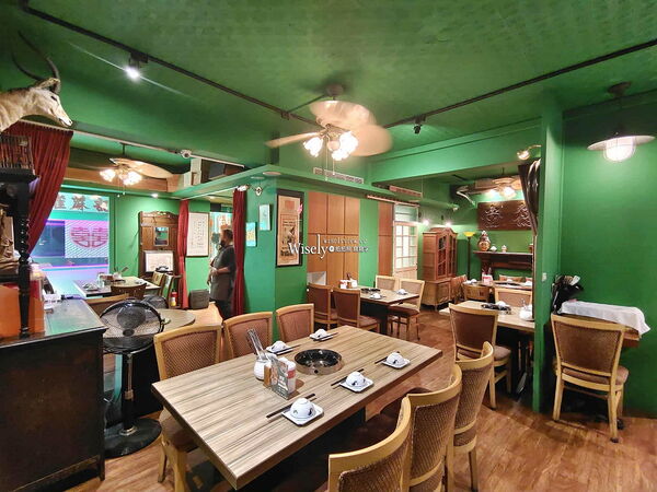 ▲▼台北忠孝敦化站復古港式火鍋「波記私宅打邊爐」,手工丸餃與招牌菜。(圖/部落客WISELY提供)