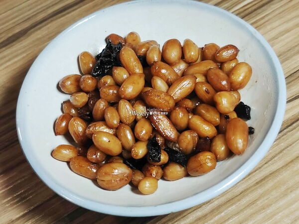 ▲▼台北忠孝敦化站復古港式火鍋「波記私宅打邊爐」,手工丸餃與招牌菜。(圖/部落客WISELY提供)