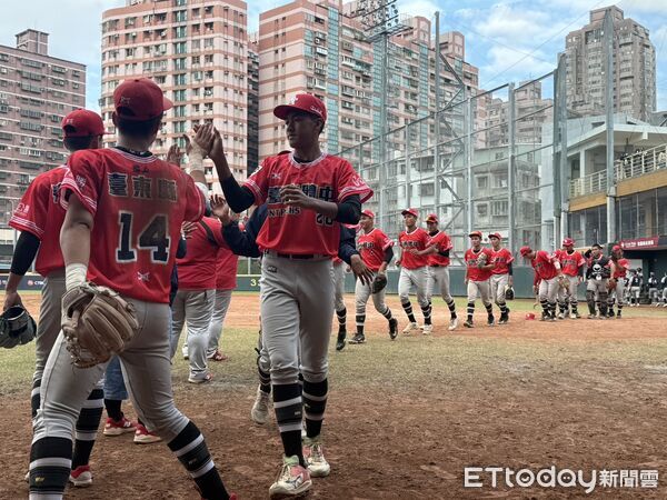 ▲曾睿豪滿壘拆彈、後援好投,率台東體中闖進8強。(圖/記者楊舒帆攝)