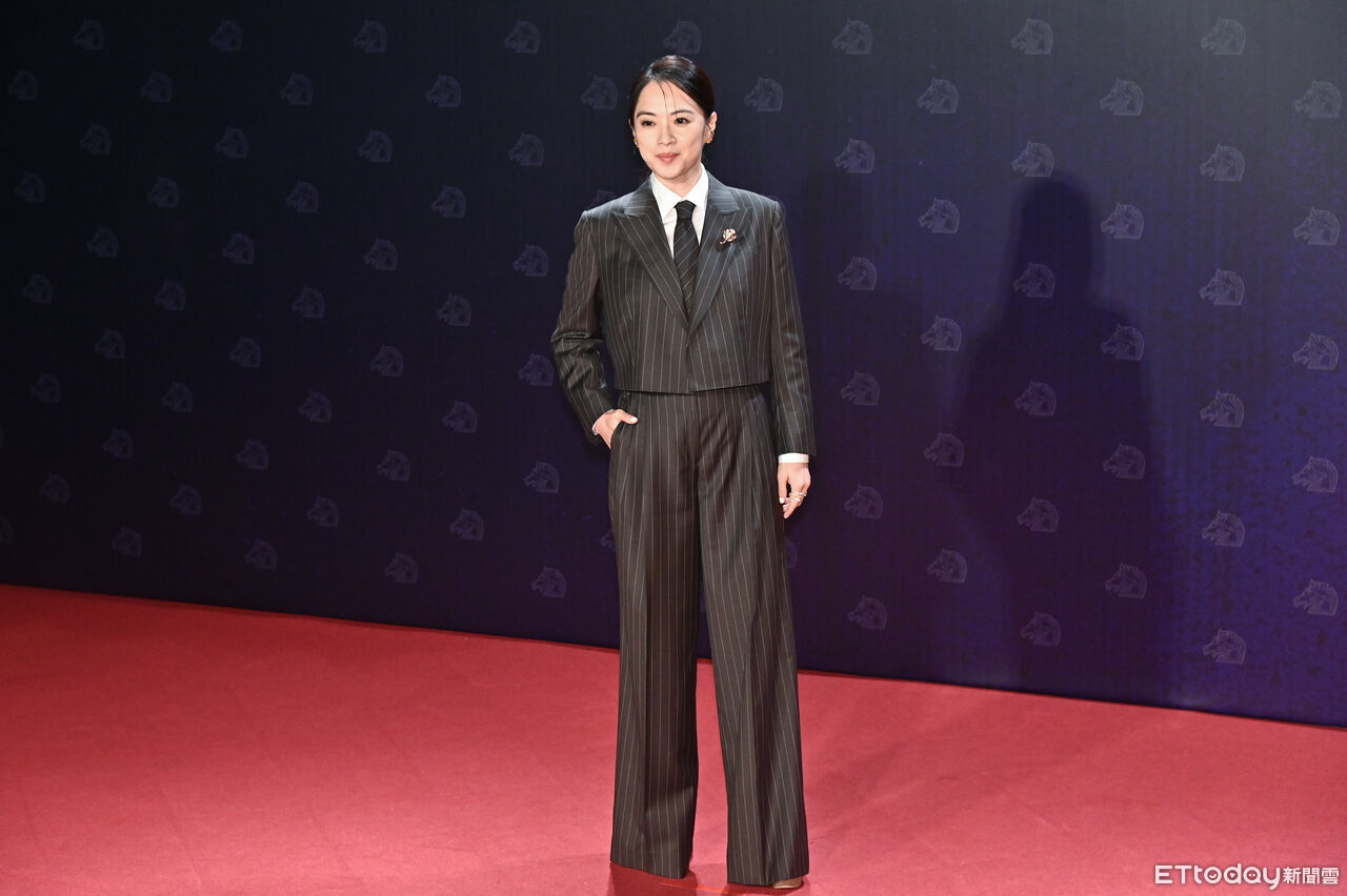 ▲第62屆金馬獎頒獎典禮星光大道,我家的事/高伊玲(女主角))。(圖/記者林敬旻攝)