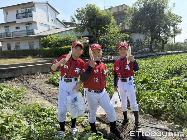▲彩繪紙傘活動以及選手之夜(圖/記者胡冠辰攝,下同)
