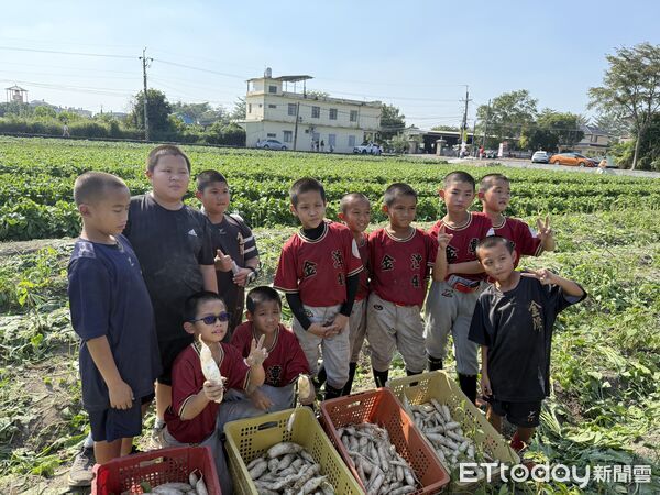 ▲彩繪紙傘活動以及選手之夜(圖/記者胡冠辰攝,下同)