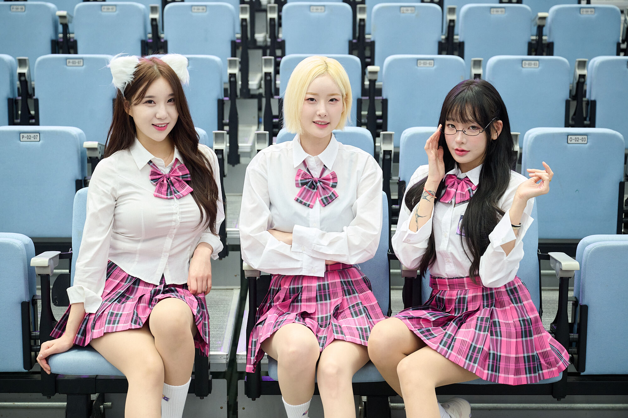 ▲▼雲豹變裝主題周,「韓援三本柱」。(圖/雲豹提供)