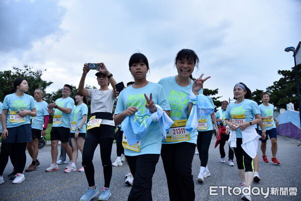 ▲▼花蓮太平洋縱谷半程馬拉松吸引來自全台與國際超過五千名跑者共襄盛舉。(圖/花蓮市公所提供,下同)