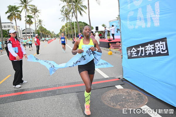 ▲▼花蓮太平洋縱谷半程馬拉松吸引來自全台與國際超過五千名跑者共襄盛舉。(圖/花蓮市公所提供,下同)