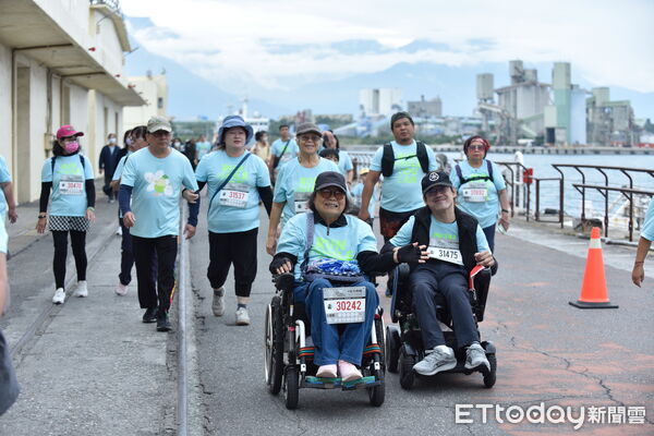 ▲▼花蓮太平洋縱谷半程馬拉松吸引來自全台與國際超過五千名跑者共襄盛舉。(圖/花蓮市公所提供,下同)