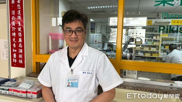 ▲▼玉里醫院藥劑科陳長青主任提醒,保健品並非人人都需要,選擇前應認清標示、了解自身需求,才能真正「吃得安心、補得有效」。(圖/玉里醫院提供,下同)