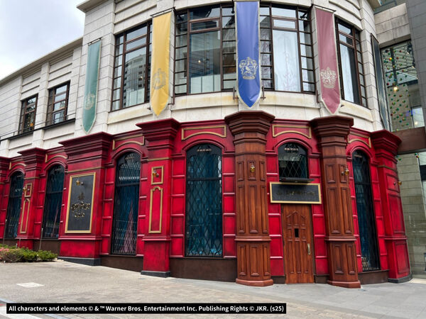 ▲▼舞台劇《哈利波特與被詛咒的孩子》在東京。(圖/主辦單位提供)