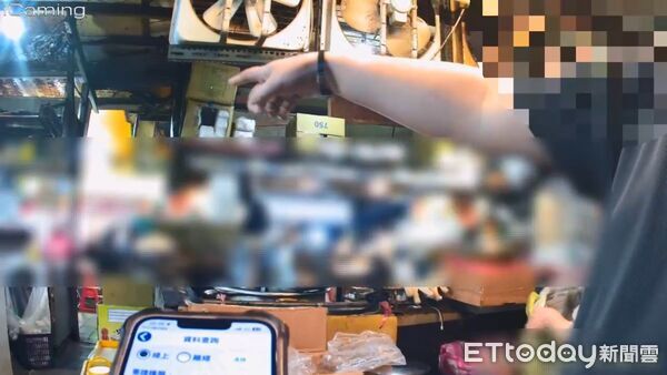 ▲北市大安區一牛排業者因酷愛邊唱歌邊料理與消費者發生衝突 。(圖/記者張君豪翻攝)