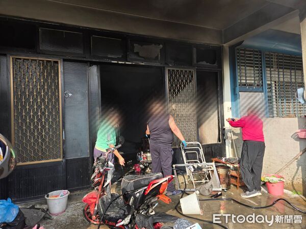 ▲苗栗縣頭份市一棟透天厝下午發生火警,一度傳出父子2人受困,父子幸運脫困,輕微嗆傷送醫。(圖/記者楊永盛翻攝)