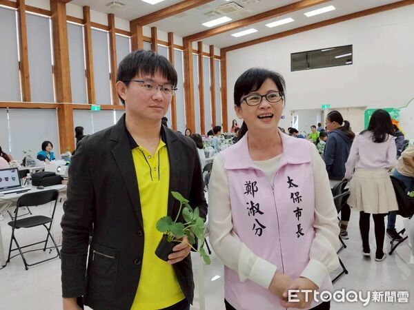 ▲▼ 太保市公所『魅』力學堂開課!草莓盆栽DIY食農教育從小扎根 。(圖/太保市公所提供)
