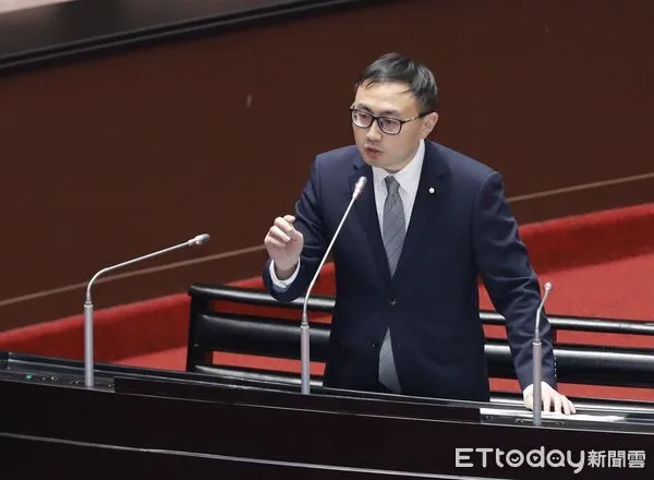 ▲▼國民黨立委廖先翔質詢。(圖/記者湯興漢攝)