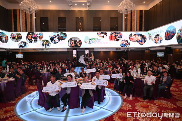 ▲台東支援光復救災逾200人返隊。(圖/記者楊晨東翻攝)