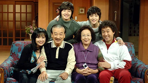 ▲▼「國民爺爺」李順載逝世 劇中老婆羅文姬:說好要再合作。(圖/翻攝自MBC官網)