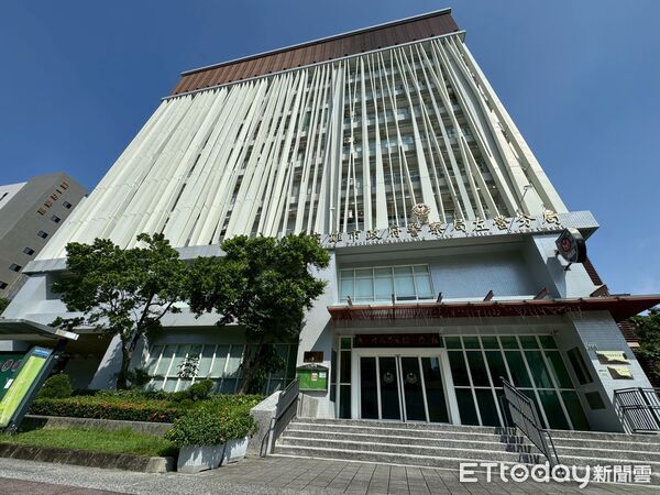 ▲▼海軍陸戰隊女官兵墜樓亡。(圖/記者吳世龍翻攝)