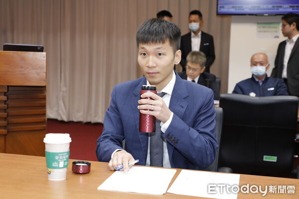 ▲▼運動部首任部長李洋26日首度赴立院文化教育委員會進行業務報告,並接受立委質詢。(圖/記者湯興漢攝)