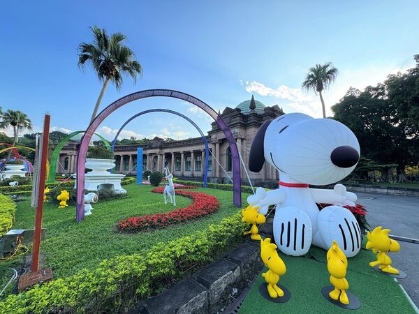 ▲台北「公館聖誕季」今年「史努比」和「糊塗塌客」驚喜現身自來水園區,11月29日開幕日全天免費入園。(圖/翻攝自自來水園區粉專及官網)