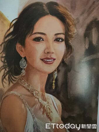 ▲郭宗正水彩創作展在台南市文化中心展出,吸引許多民眾前往欣賞。(圖/記者林東良翻攝,下同)