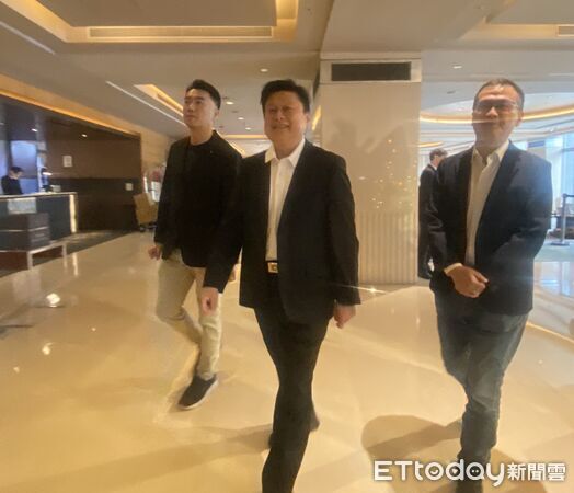 ▲▼ 國民黨團立委與國民黨副主席李乾龍餐敘 。(圖/記者黃國霖攝)